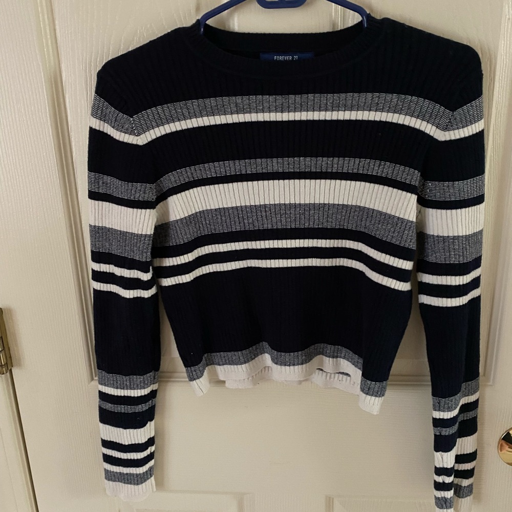 Long sleeve sweater from forever 21